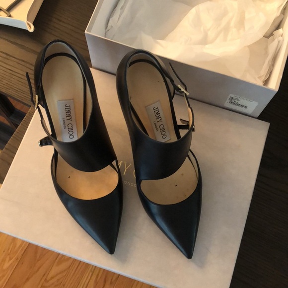 Jimmy Choo ‘Heath’ Pump - Picture 15 of 16